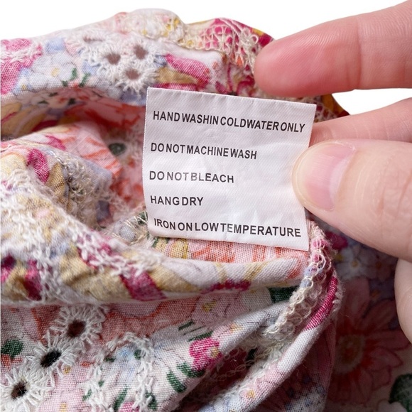 Solitaire Eyelet Floral Cap Ruffle Sleeve and Ruffle Hem - Picture 9 of 14